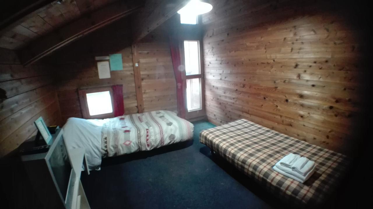 Pension Blue Hakuba Exterior photo